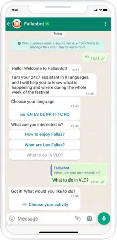 Visit Valencia WhatsApp in use 2