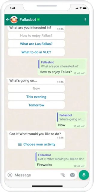 Visit Valencia WhatsApp in use 1