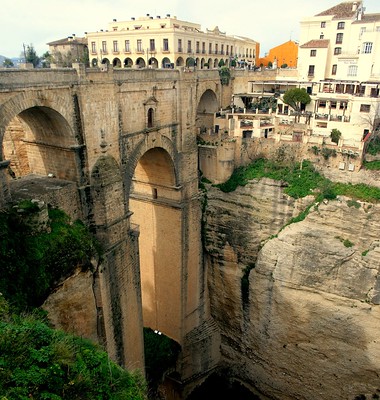 Photo of Ronda. Photo by Andrew E. Larsen (flickr).