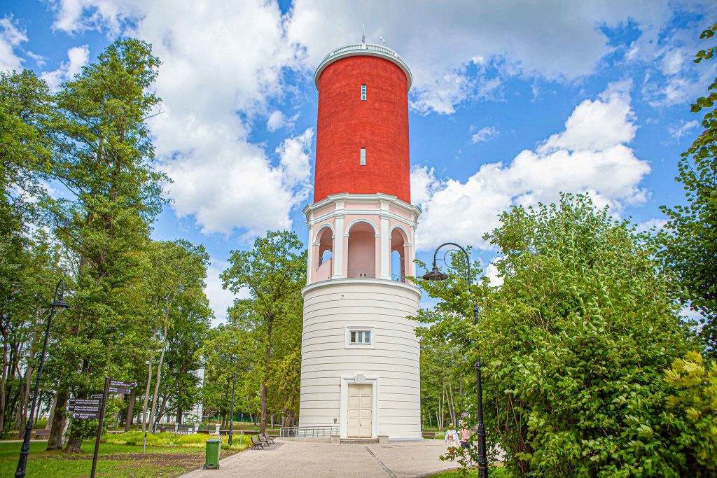 A red water tower located in Kemeri national park