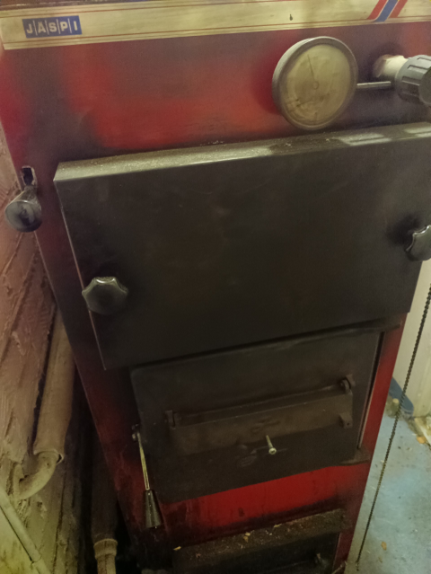 Jäspi wood heated boiler is 1,5m high and can use 50 cm wood for burning.