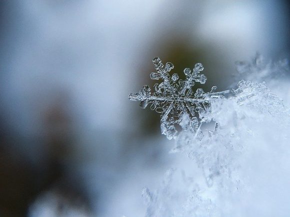 lumihiutale-rovaniemi-pixabay
